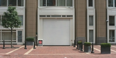 RD Parking garage door